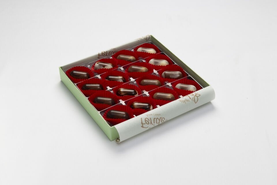 Artizan Fındık, Siyah Susam Ganaj Dolgulu Çikolata