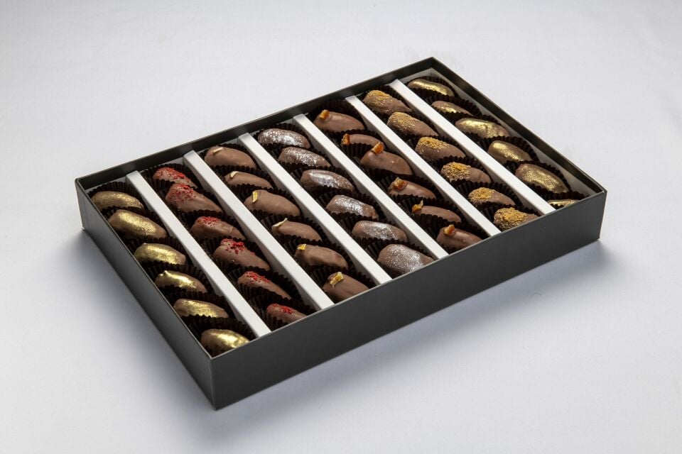 Portakal Şekerlemeli, Çilek ve  Limon Ganaj Dolgulu Çikolata Kaplı Hurma