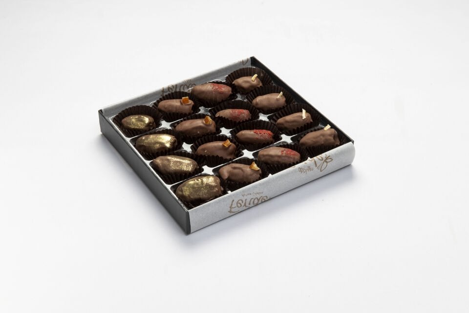 Lotus Krema, Ballı Fındık Ezme, Ballı Ceviz Ezme Dolgulu Çikolata Kaplı Hurma